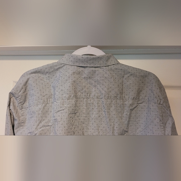 $60 Men's Calvin Klein Gray Checkered Pattern Casual Button Down Long Sleeve XL - Picture 6 of 11